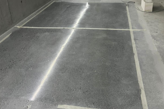 Beton silim ve parlatma uygulaması